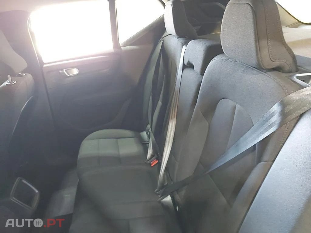 Volvo XC40 1.5 T2 Momentum Core Geartronic
