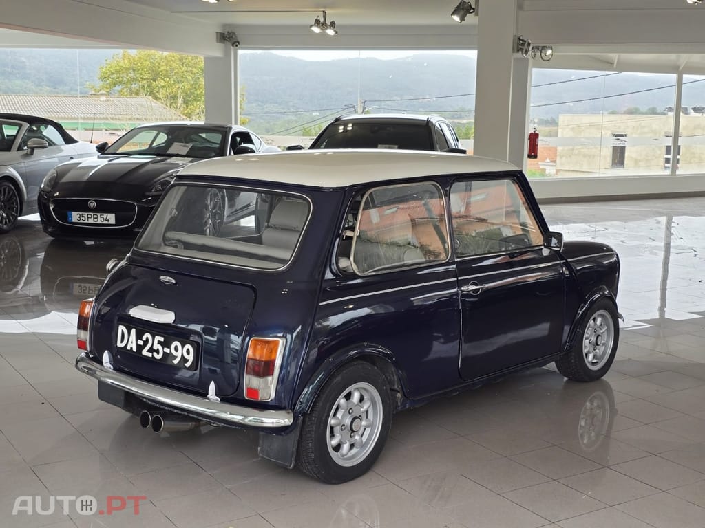 MINI 850 De Luxe