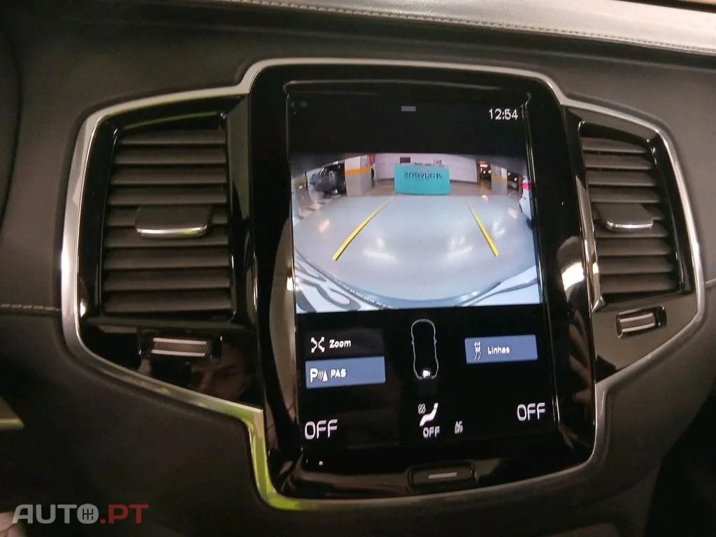 Volvo XC90 2.0 T8 PHEV R-Design AWD
