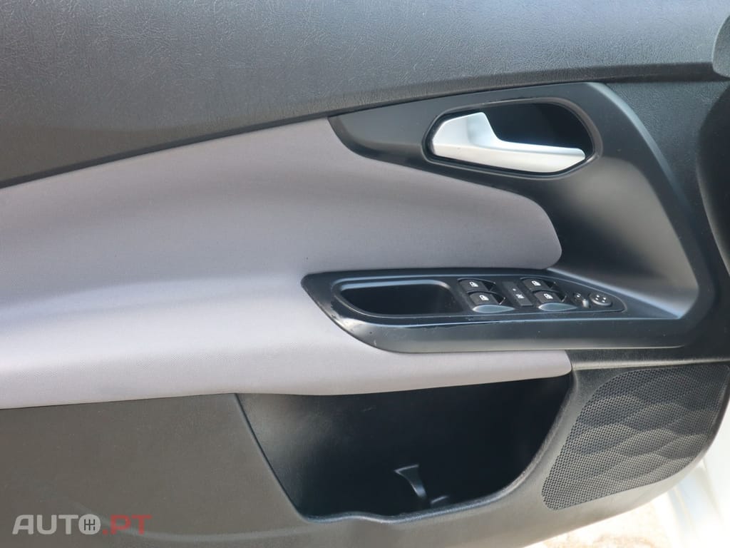 Fiat Tipo 1.3 M-Jet Easy