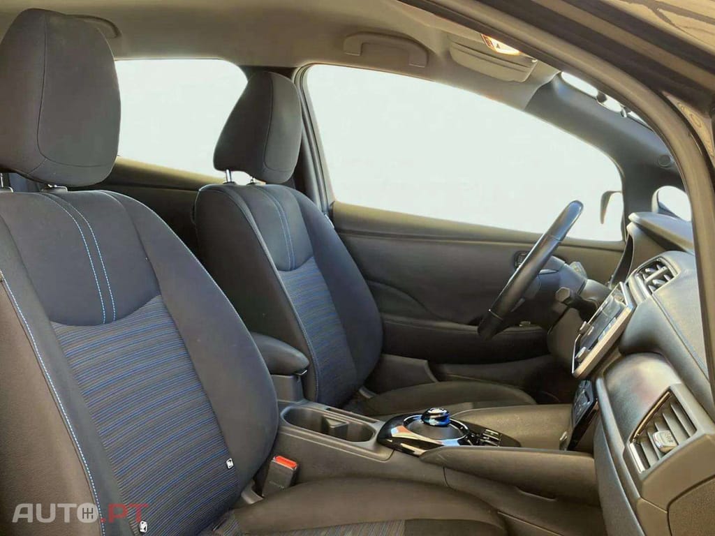Nissan Leaf N-Connecta