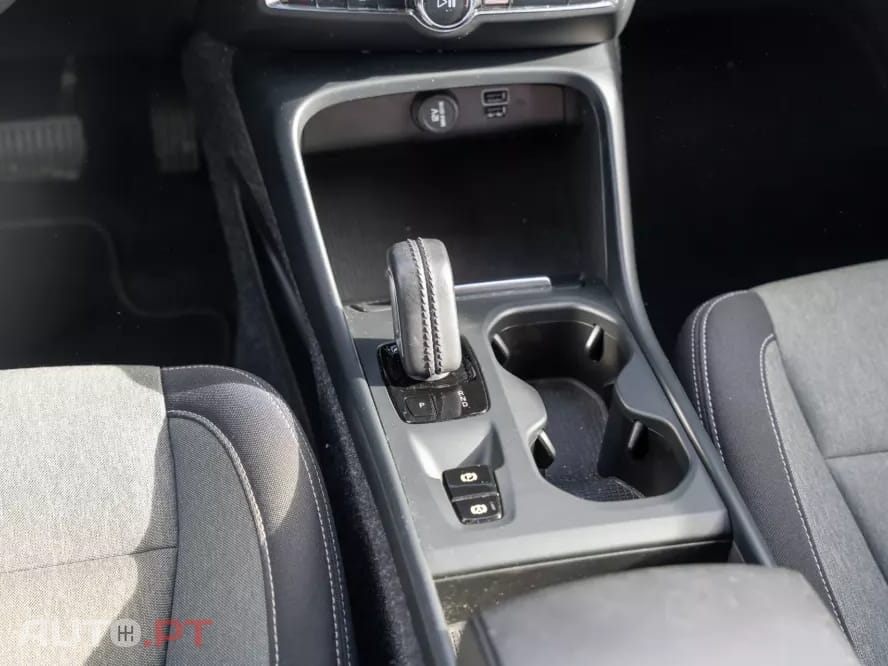 Volvo XC40 1.5 T4 PHEV Core