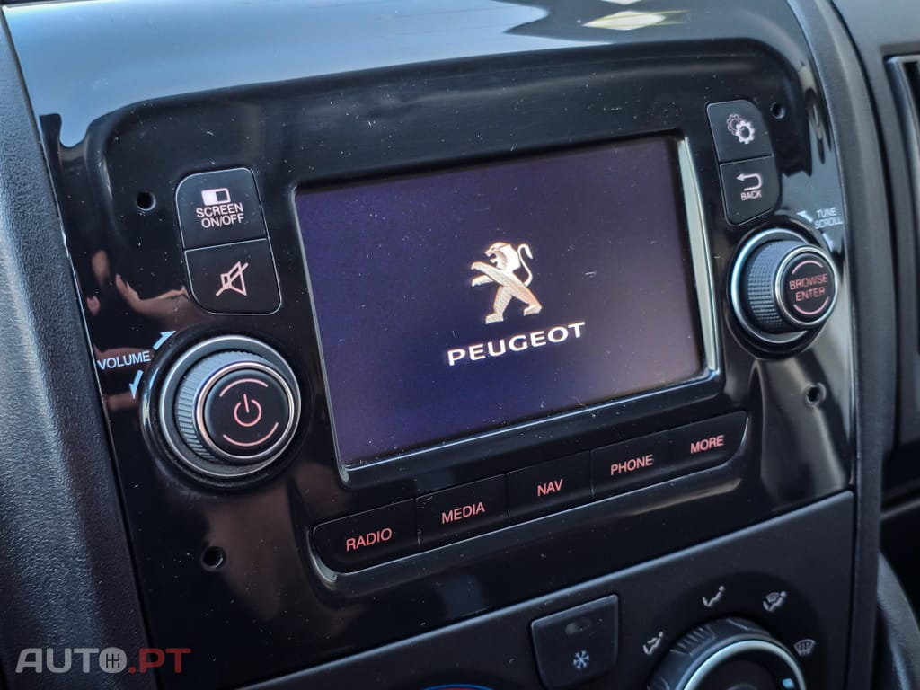 Peugeot Boxer 2.0 BlueHDi 333 L3H2 Pro