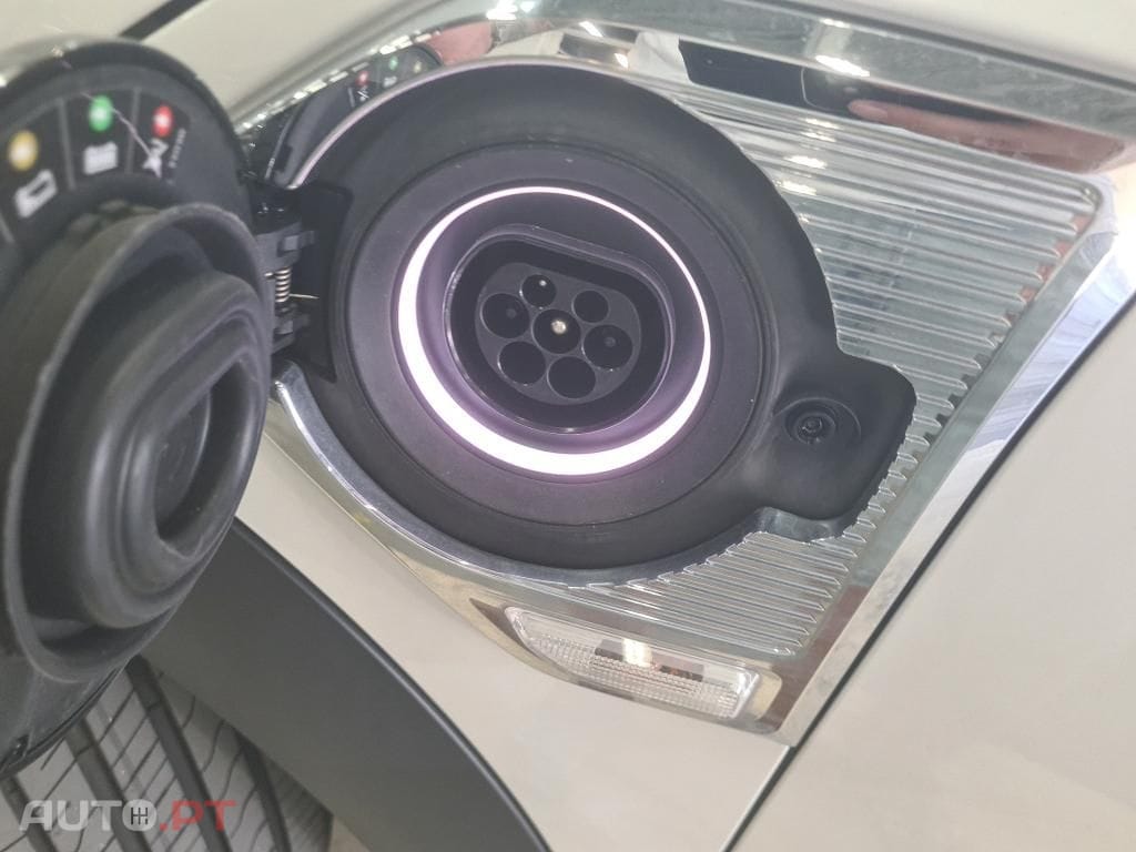 MINI Countryman Cooper SE Premium Essential Auto