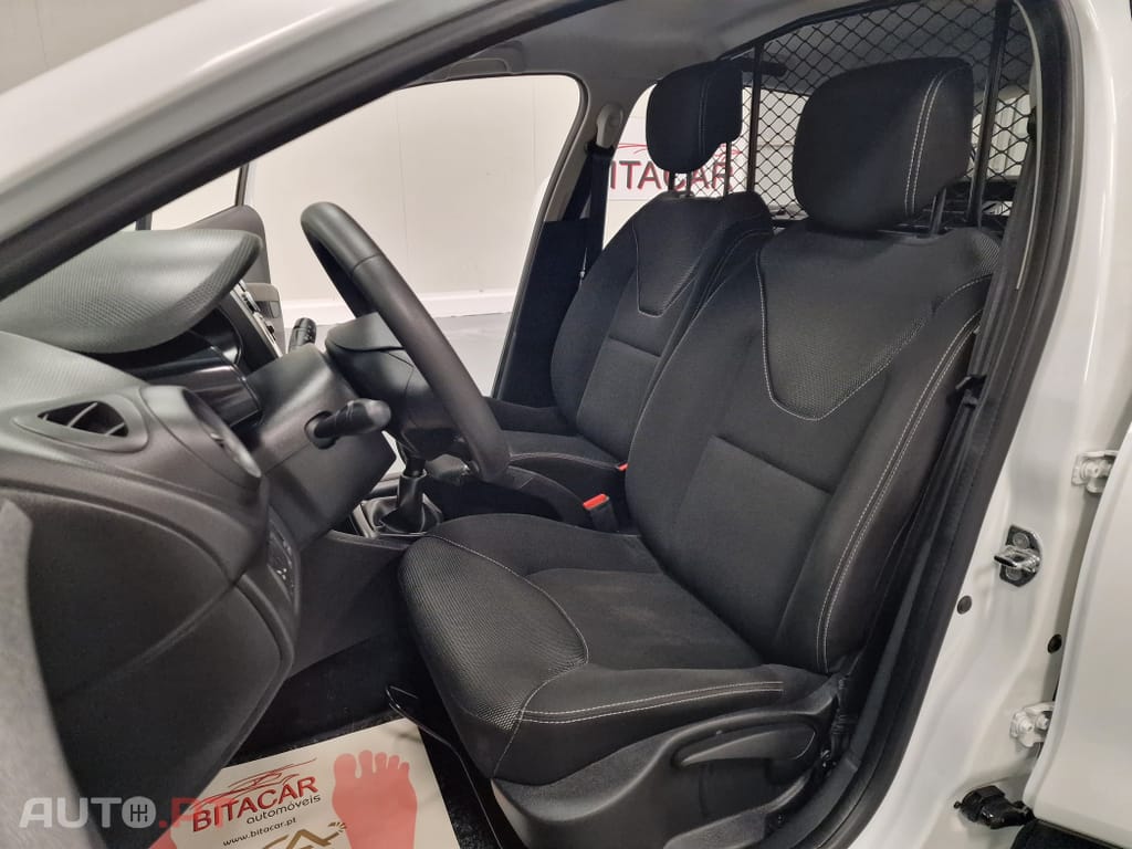 Renault Clio SOCIETE 1.5 DCI ZEN IVA DEDUTIVEL