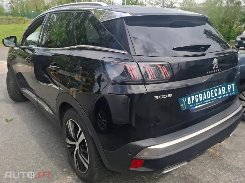 Peugeot 3008 1.6 Hybrid GT Pack e-EAT8