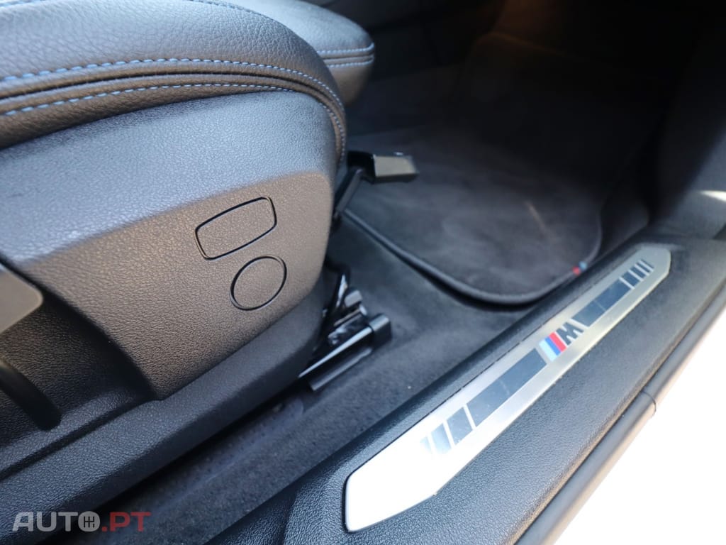 BMW 116 d Pack Desportivo M