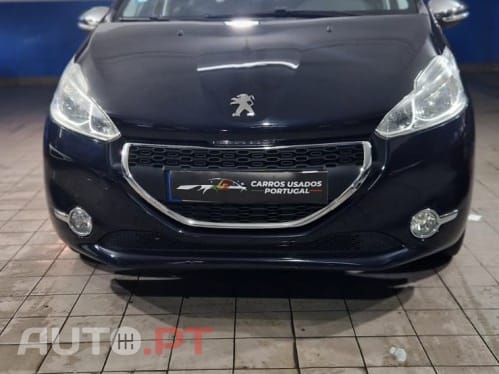 Peugeot 208 1.2 VTi SE Style