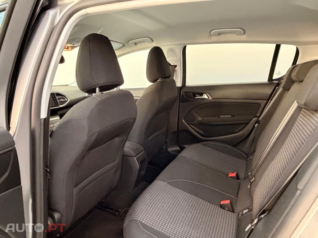 Peugeot 308 1.2 PureTech Style
