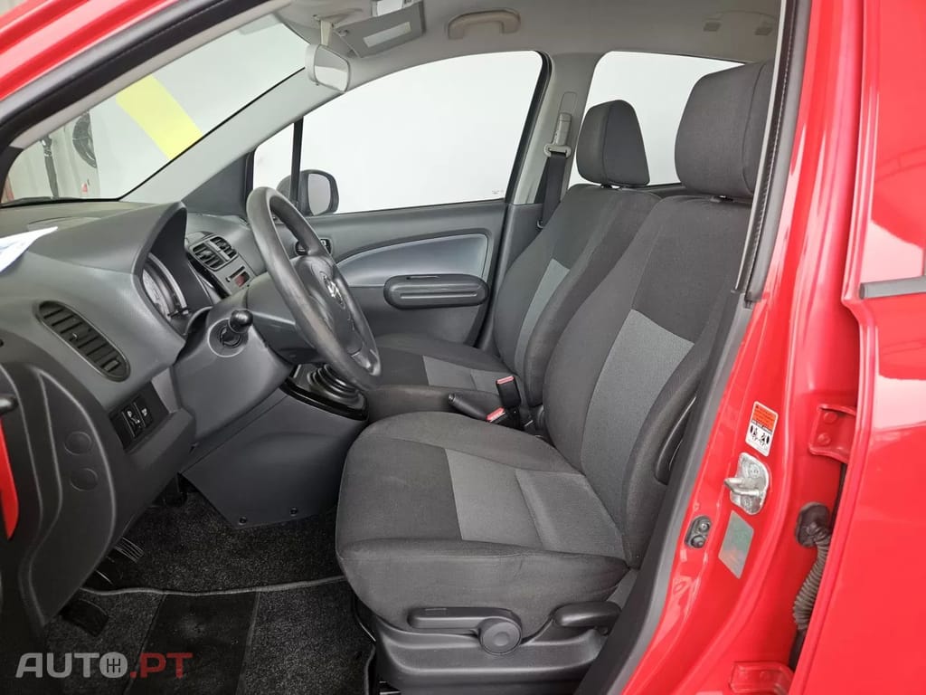 Opel Agila 1.0 12V
