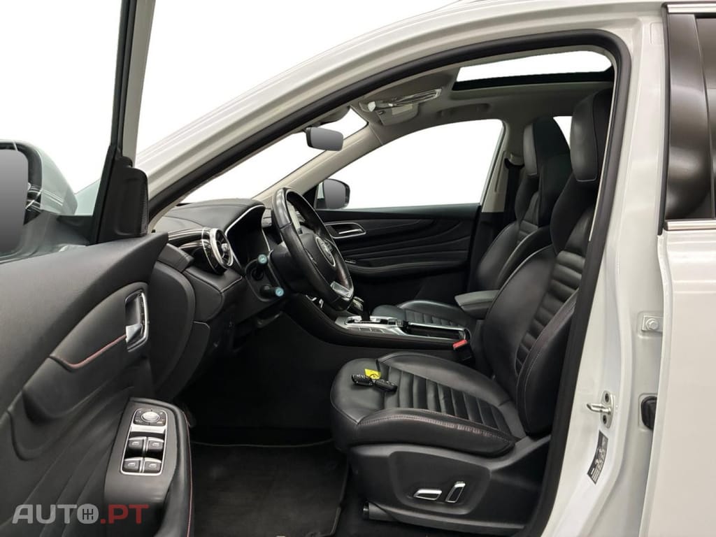 MG EHS 1.5 T-GDI Plug-in Hybrid Luxury