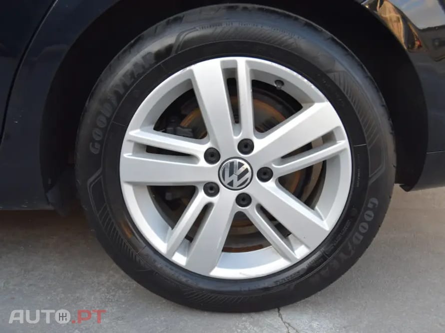 Volkswagen Golf Variant 2.0 TDi Highline DSG