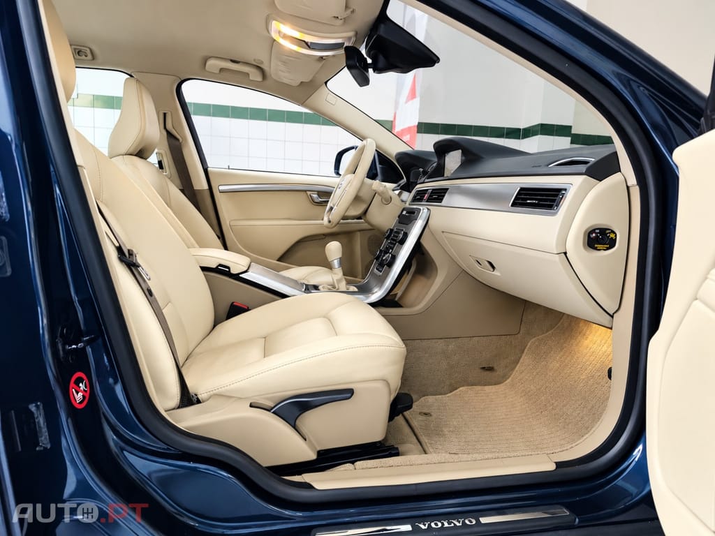 Volvo V70 2.0 D4 Summum