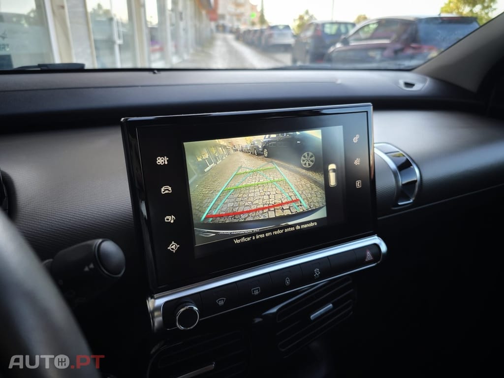 Citroen C4 Cactus 1.2 PureTech Shine