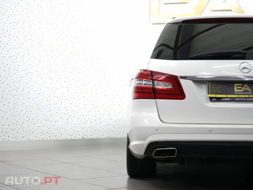 Mercedes-Benz E 250 CDi Elegance BlueEfficiency Auto.