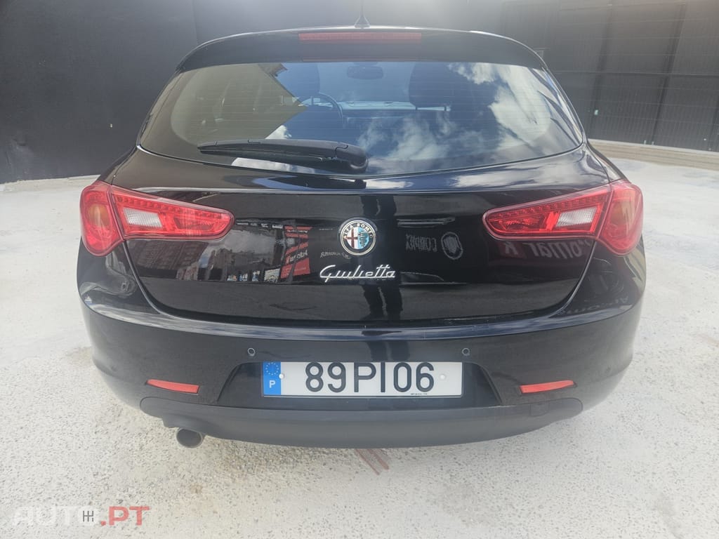 Alfa Romeo Giulietta 1.6 JTDm Trofeo