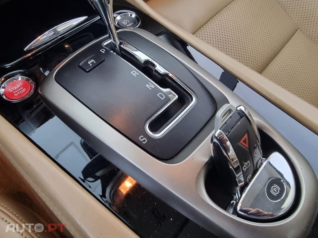 Jaguar XK 4.2 V8