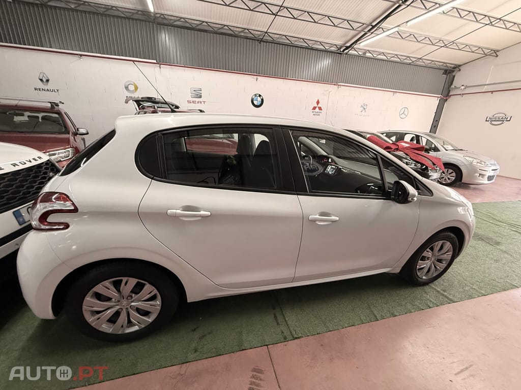 Peugeot 208 68 VTI Active