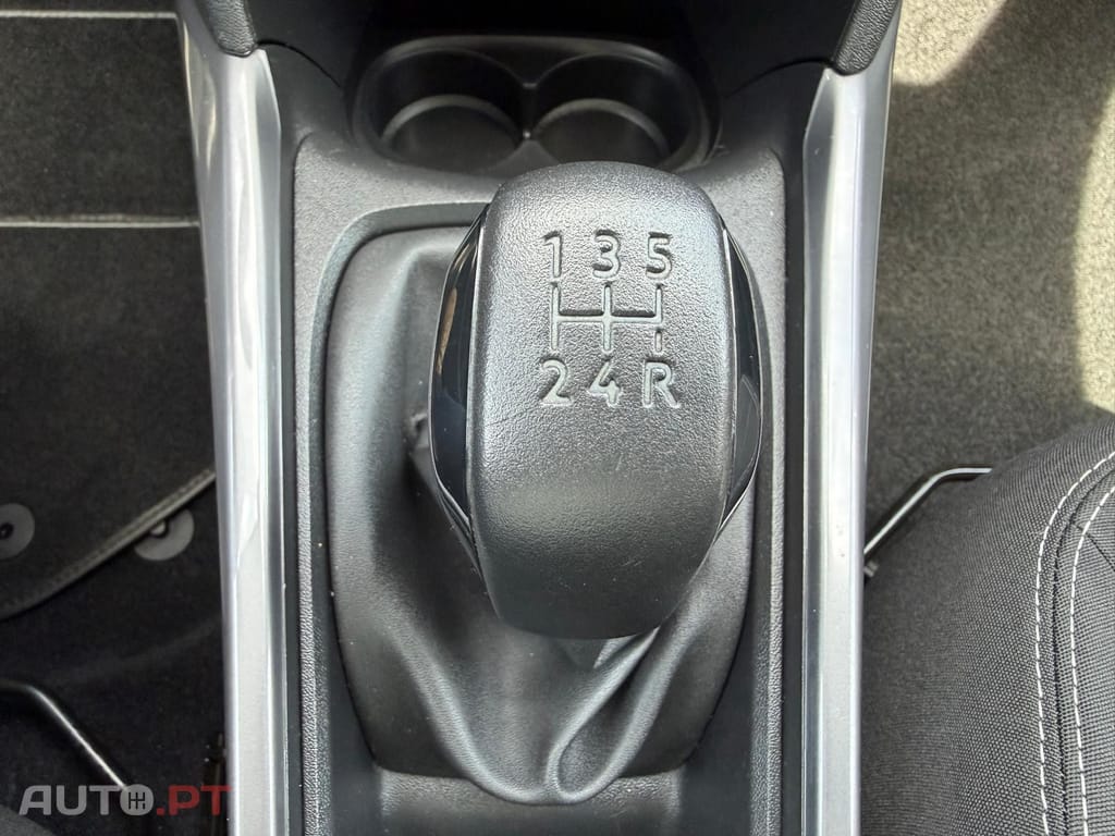 Peugeot 2008 1.6 BlueHDi Allure
