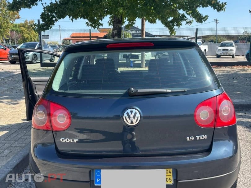 Volkswagen Golf 1.9 TDi 6V 4M Confortline