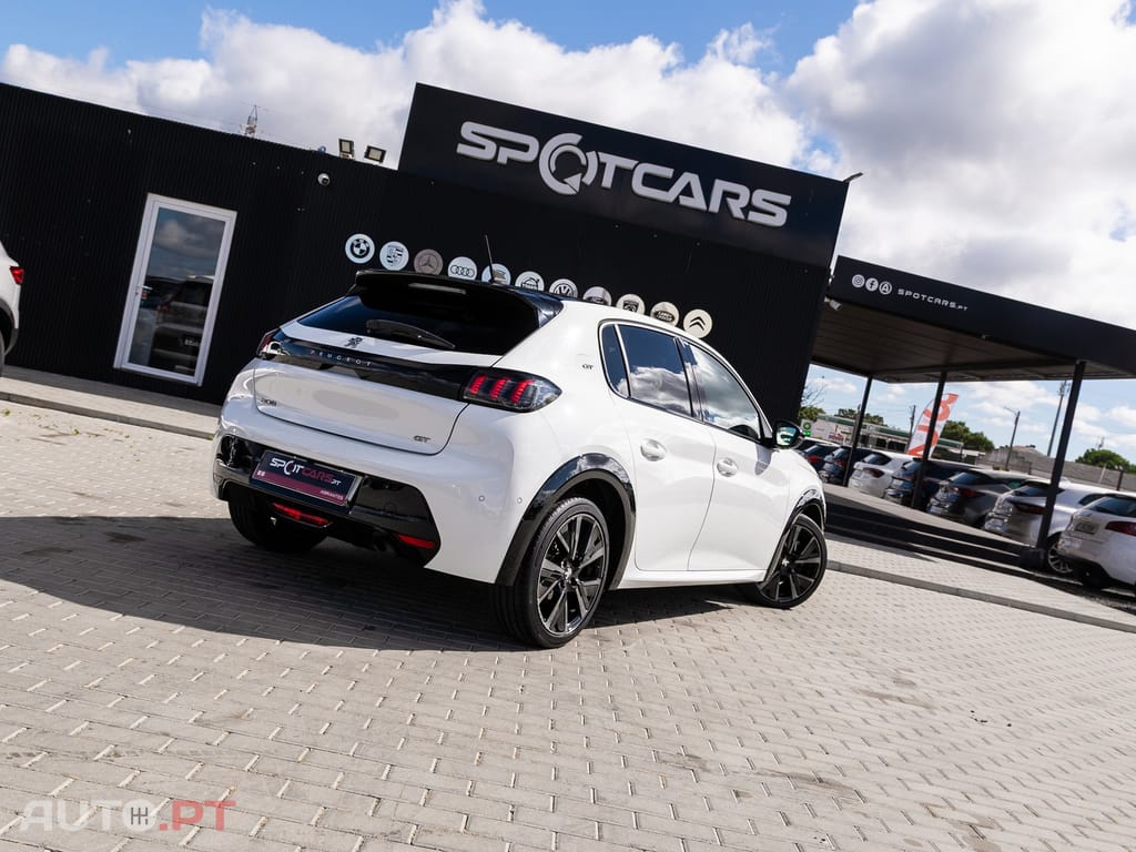 Peugeot 208 1.5 BlueHDi GT — fotografia 6
