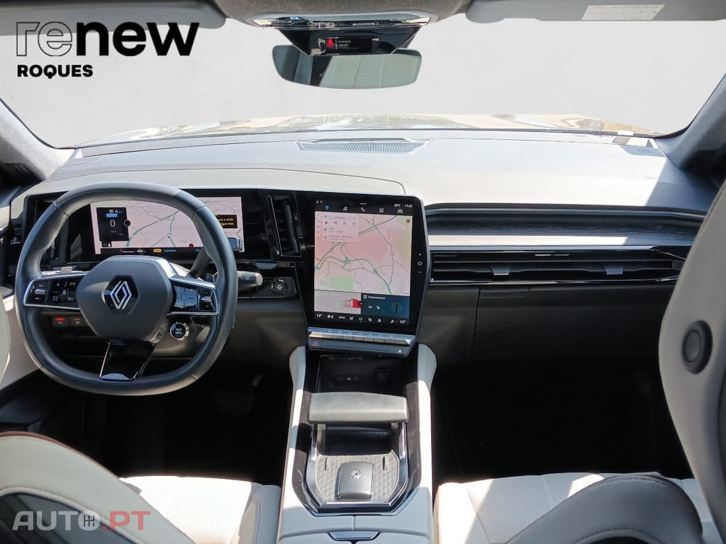 Renault Espace E-Tech Iconic 1.2 Full Hybrid 200cv