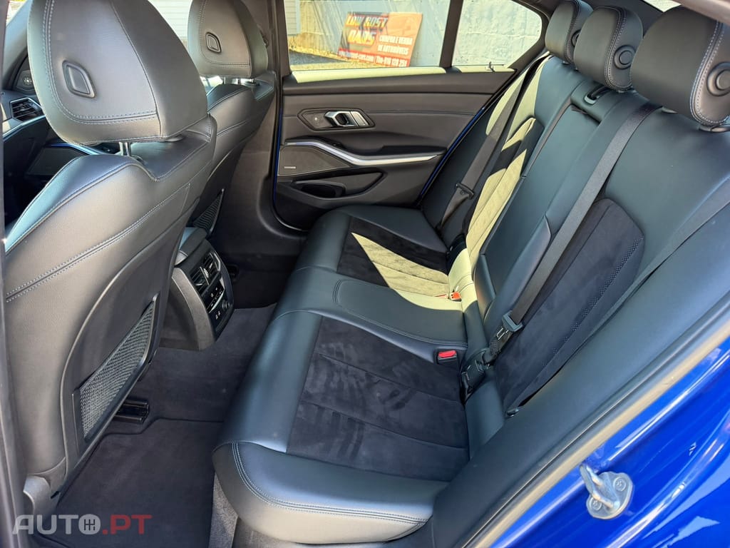 BMW 320 d Pack M Shadow Auto