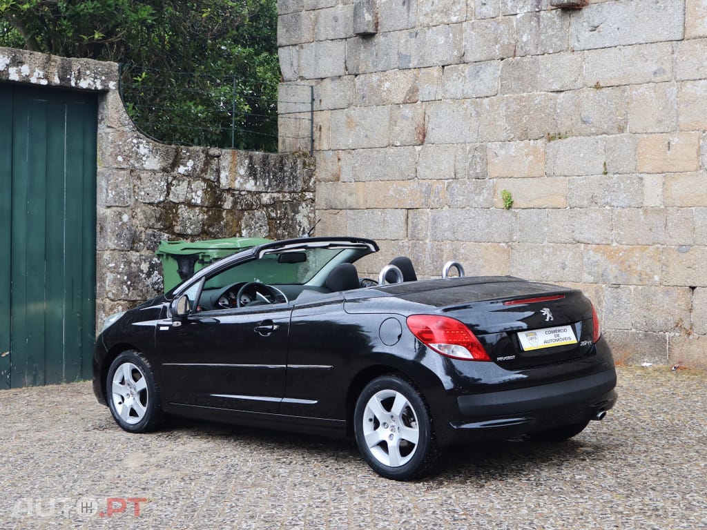 Peugeot 207 CC 1.6 HDi SE 200 Anos FAP