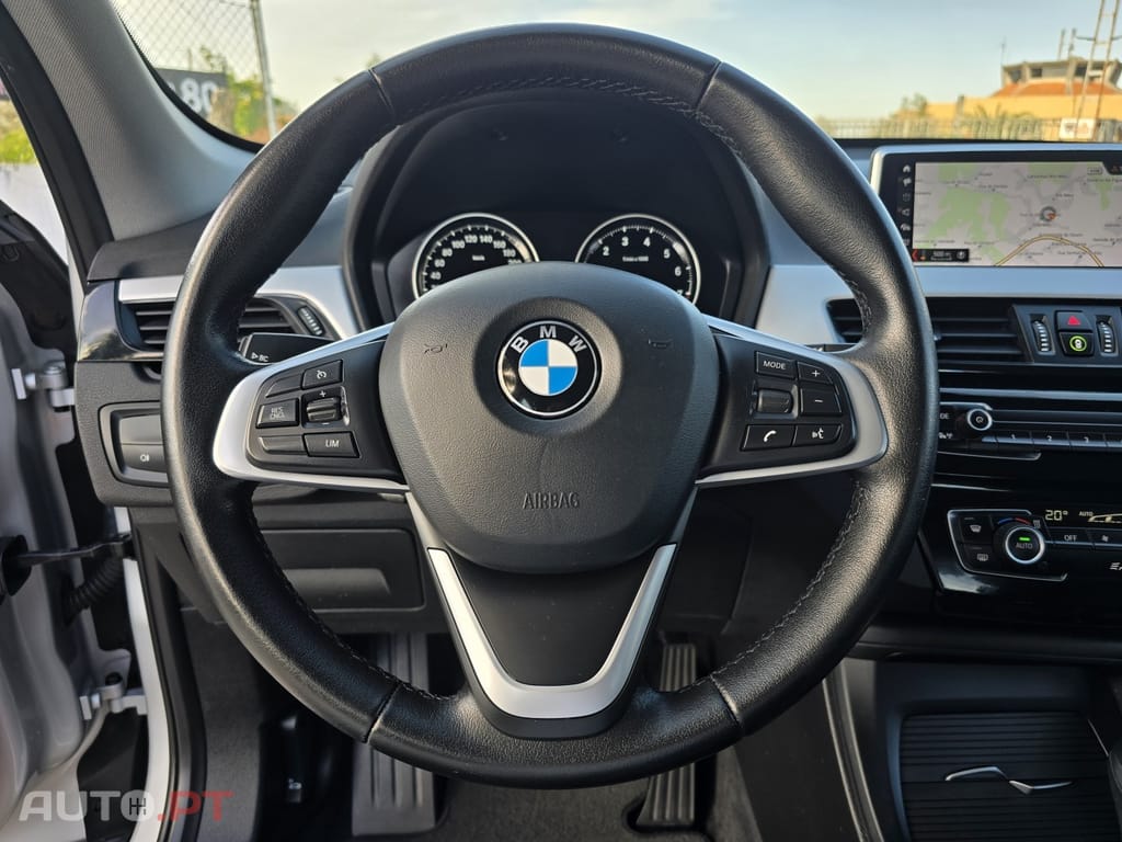 BMW X1 25 e xDrive xLine