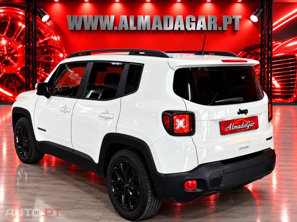 Jeep Renegade 1.3 T Night Eagle DCT
