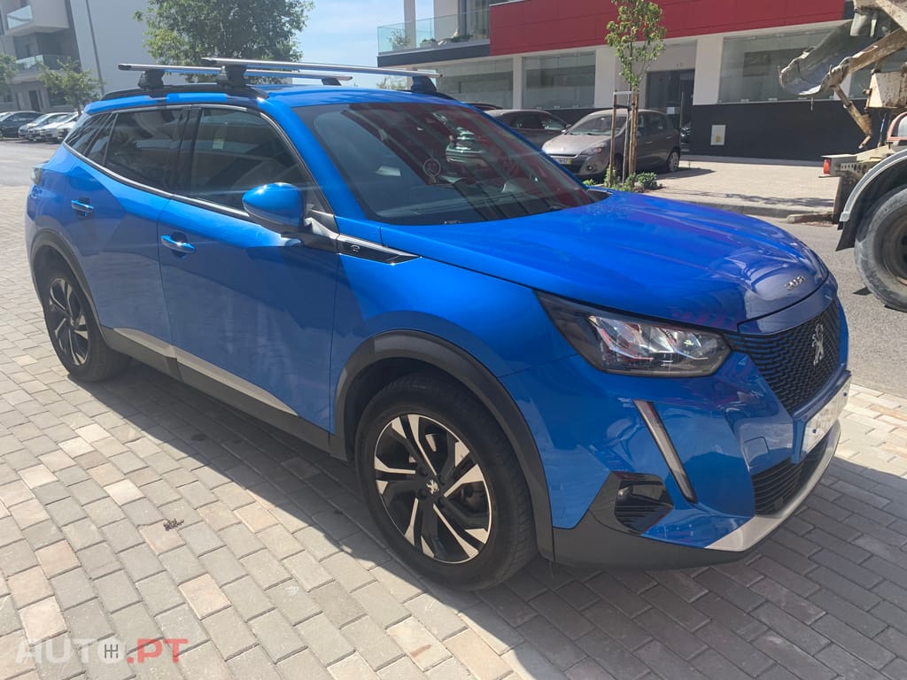 Peugeot E-2008 Allure Pack