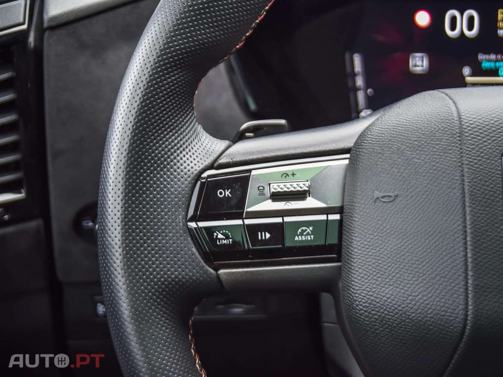 DS DS4 E-Tense Performance Line EAT8