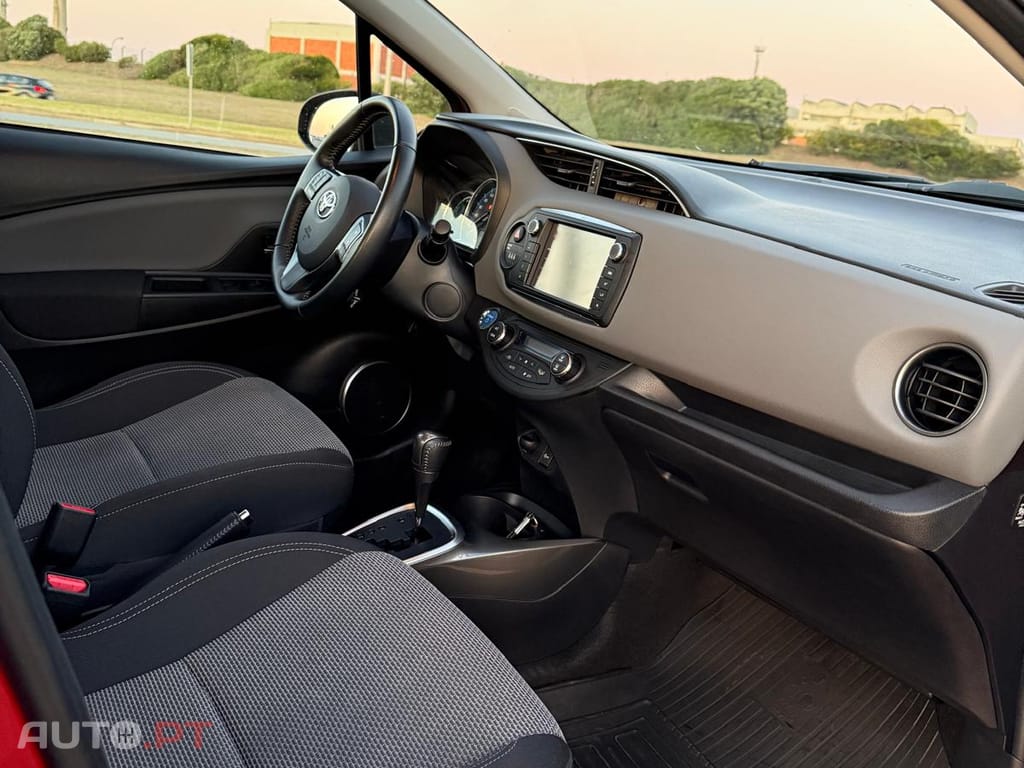Toyota Yaris 1.5 Hybrid