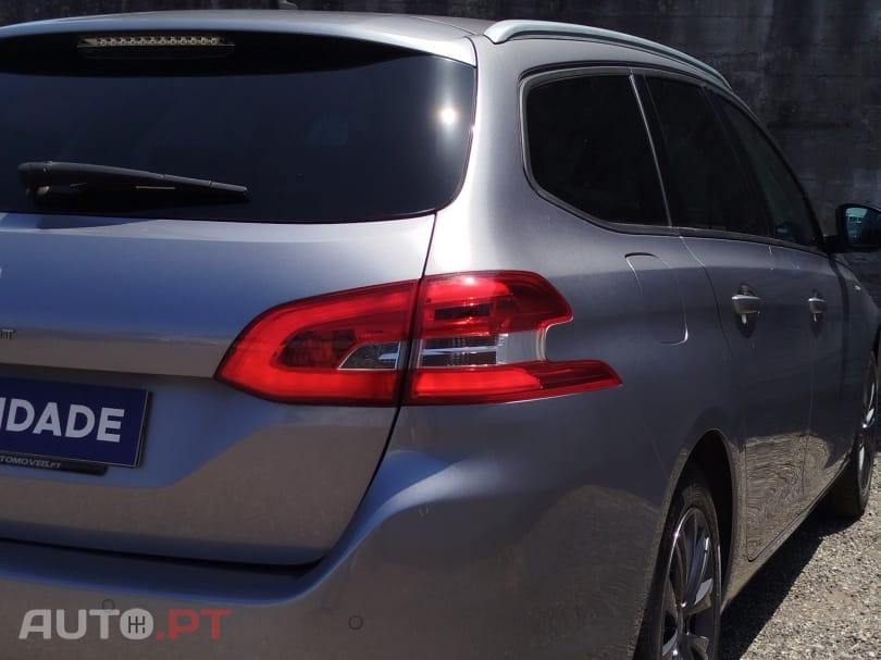 Peugeot 308 SW 1.2 PureTech Style