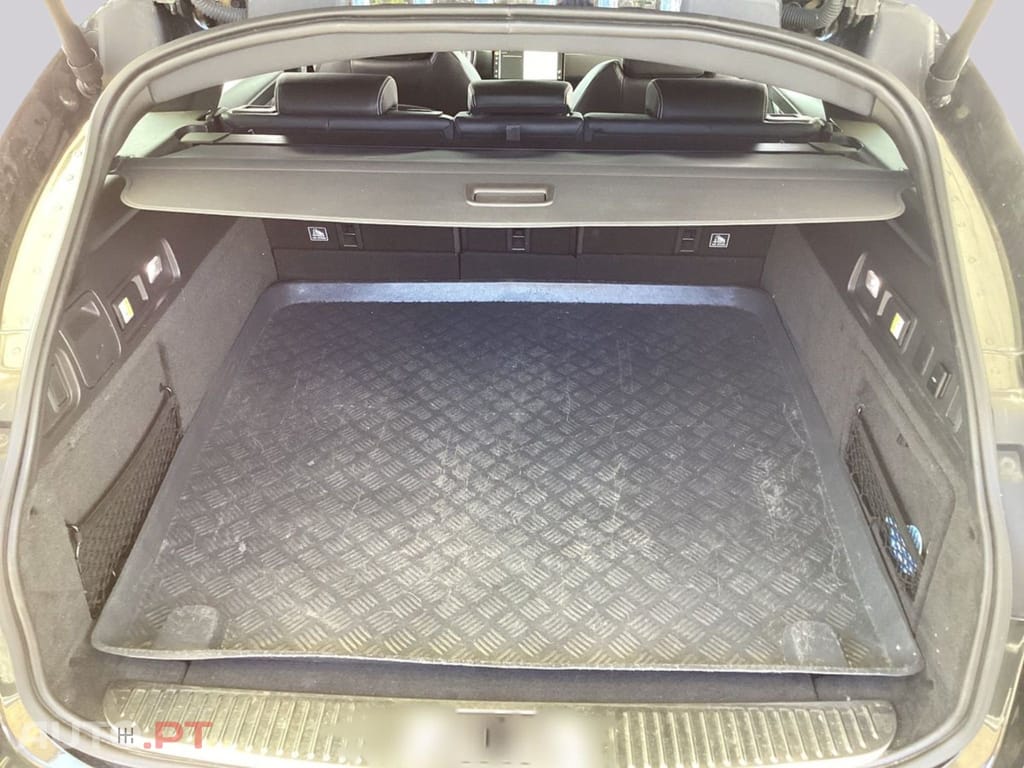 Jaguar XF Mild-Hybrid R-Dynamic S D200 AWD