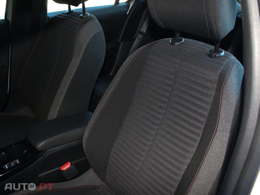 Peugeot E-208 50 kWh Active Pack