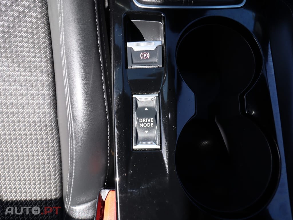 Peugeot 208 1.2 PureTech GT Line