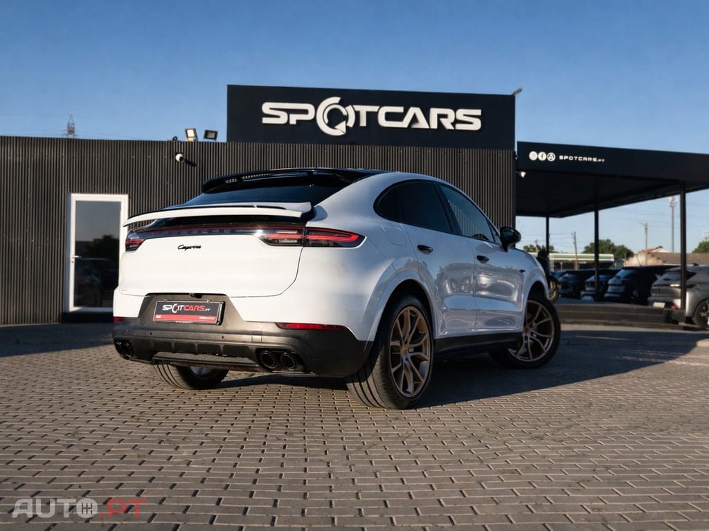 Porsche Cayenne E-Hybrid