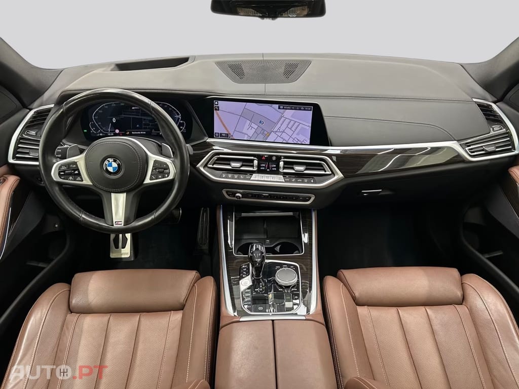 BMW X5 I.V.A DEDUTIVEL xDrive45e M  