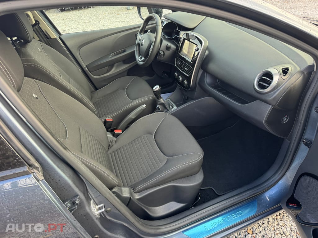 Renault Clio Sport Tourer 1.5 dCi Limited