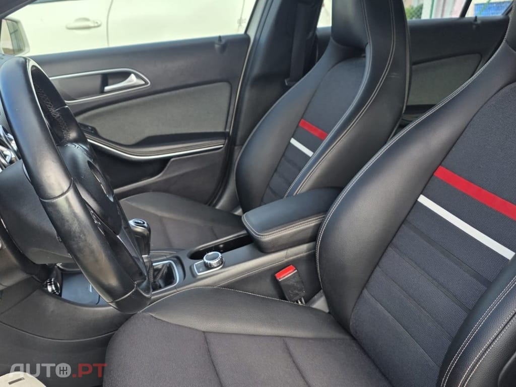 Mercedes-Benz A 180 CDI (BlueEFFICIENCY) Style