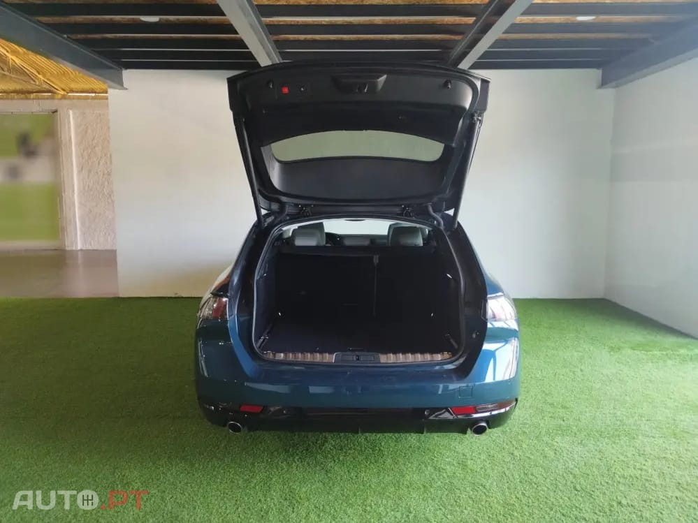 Peugeot 508 SW 1.6 Hybrid Allure e-EAT8