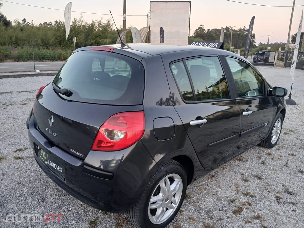 Renault Clio 1.2 Poucos Kms