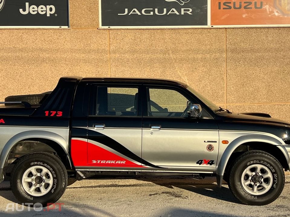 Mitsubishi L200 2.5 TD CD