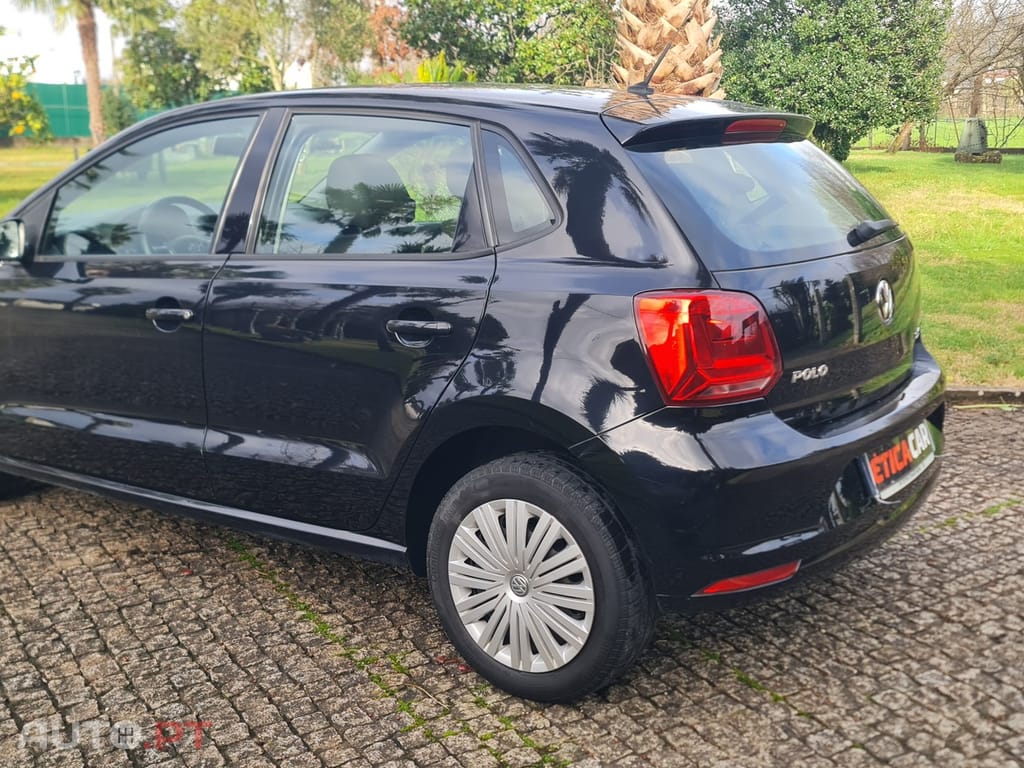 Volkswagen Polo 1.0 Confortline