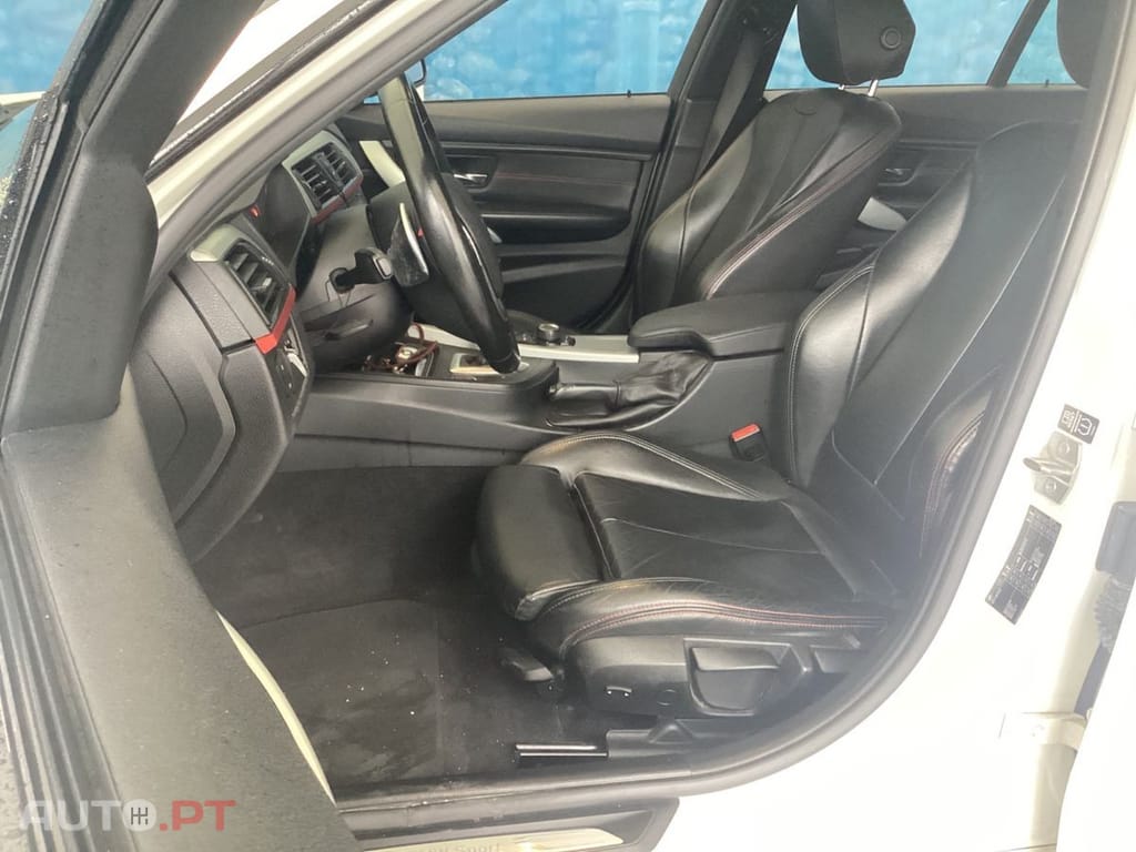 BMW 320 d Touring Auto