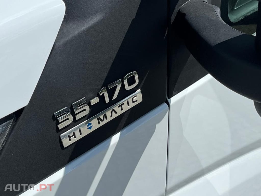 Iveco Daily PLATAFORMA + CONTENTOR