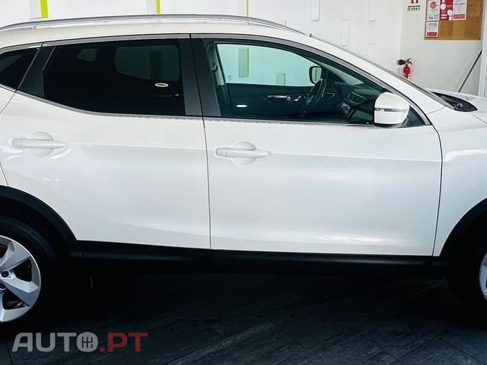 Nissan Qashqai 1.3 DIG-T Acenta
