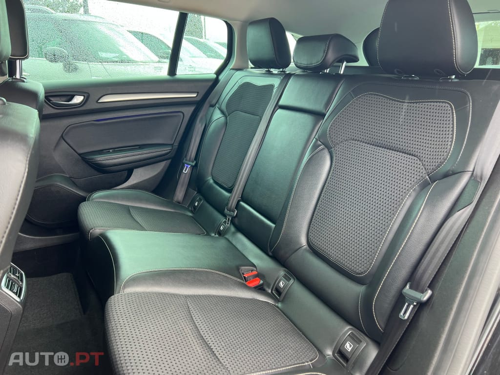 Renault Mégane Sport Tourer 1.5 Blue dCi Bose Edition