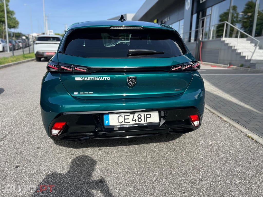 Peugeot E-308 54 kWh GT